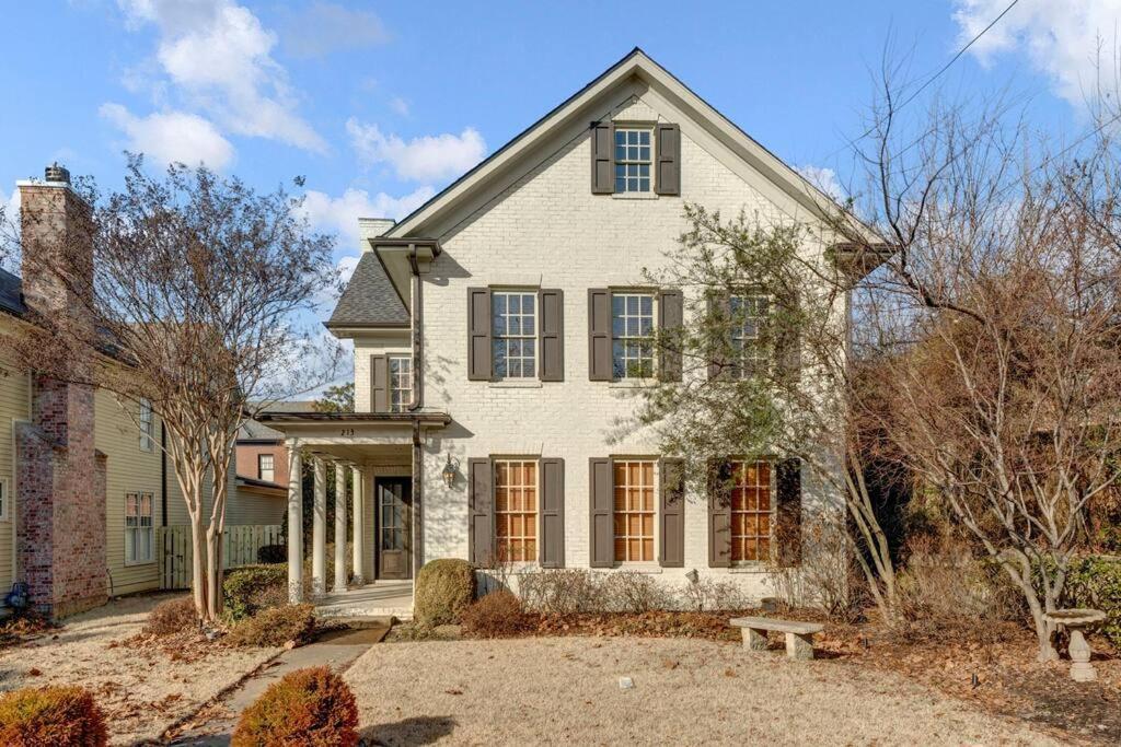 Luxury Home With Outdoor Patio And Game Room Memphis Exterior photo