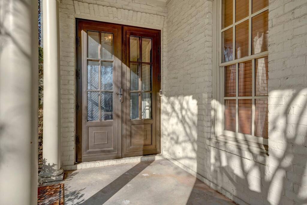 Luxury Home With Outdoor Patio And Game Room Memphis Exterior photo